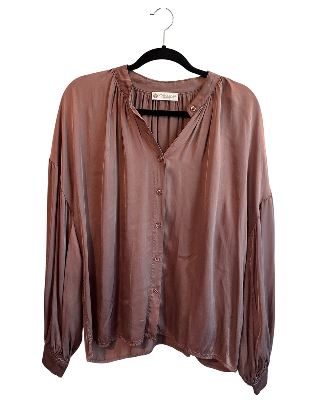 Women’s Silk and Viscose Button-Down Blouse in Mauve. EUC